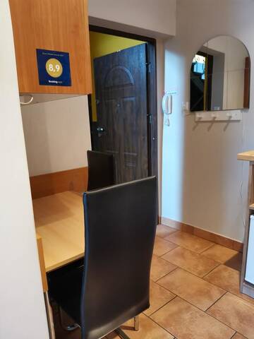 Фото номера Двухместный номер с 1 кроватью Апартаменты Apartamenty Jaskinia Solna г. Руда-Слёнска 3