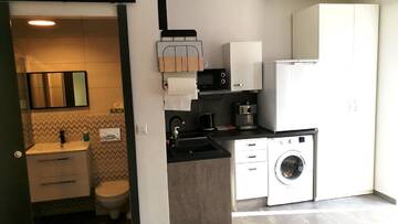 Фото номера Стандартный номер-студио Апартаменты Apartamenty Jaskinia Solna г. Руда-Слёнска 10